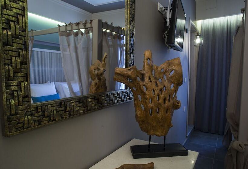 פנסיון Elia Potie