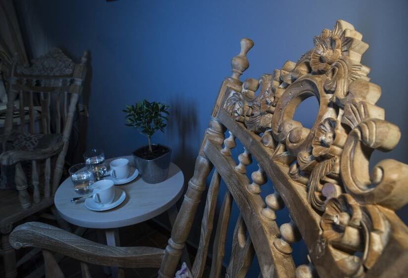 פנסיון Elia Potie