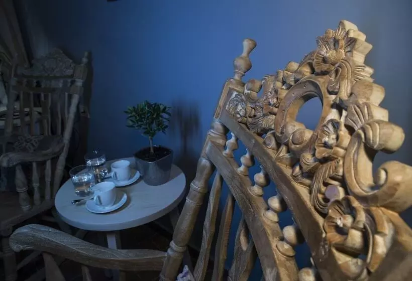 Пансион Elia Potie