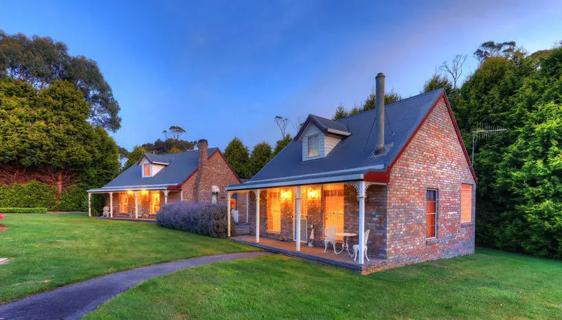 Rosebank Cottage Collection