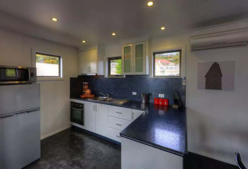 Rosebank Cottage Collection