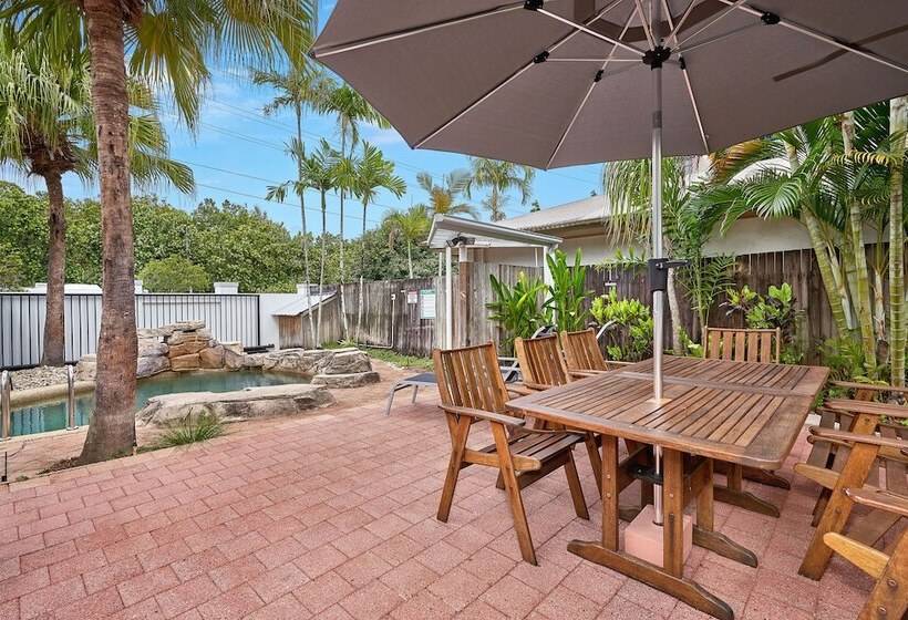 Royal Palm Villas Cairns