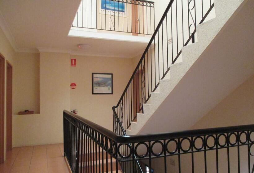 Royal Palm Villas Cairns