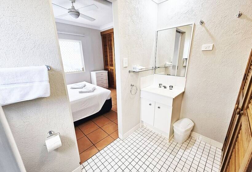 Royal Palm Villas Cairns