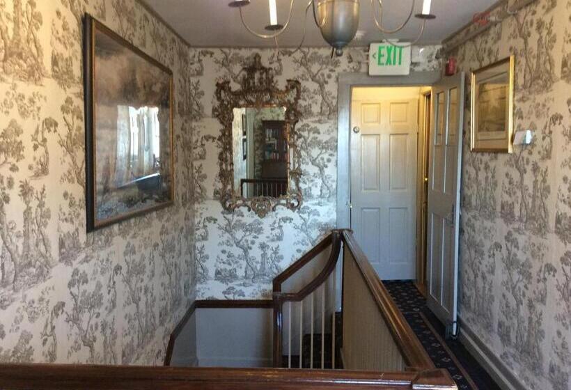 Samuel Durfee House B&b