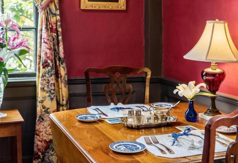 Samuel Durfee House B&b