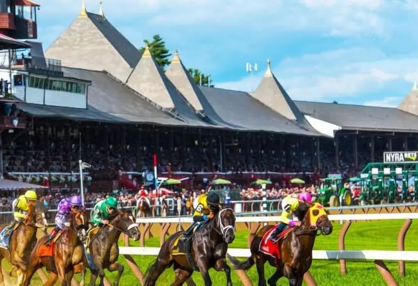 Saratoga Farmstead B&b