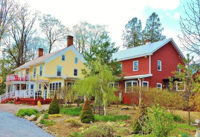 Saratoga Farmstead B&b
