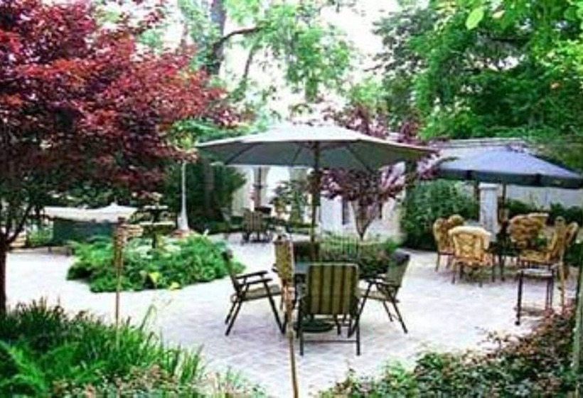 The Cottage Bed & Breakfast