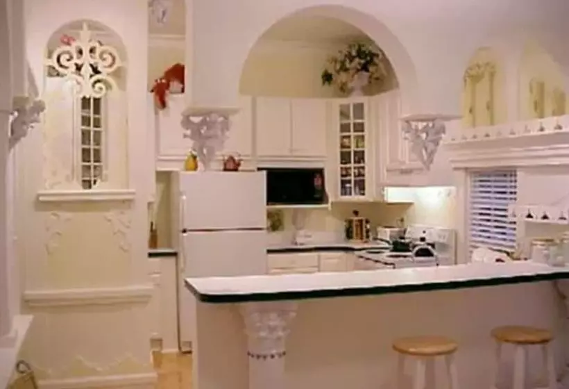 The Cottage Bed & Breakfast