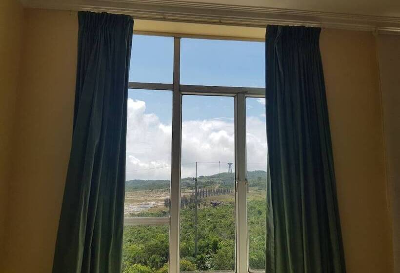 فندق Bokor Inn By Sokha Group