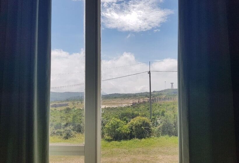 فندق Bokor Inn By Sokha Group