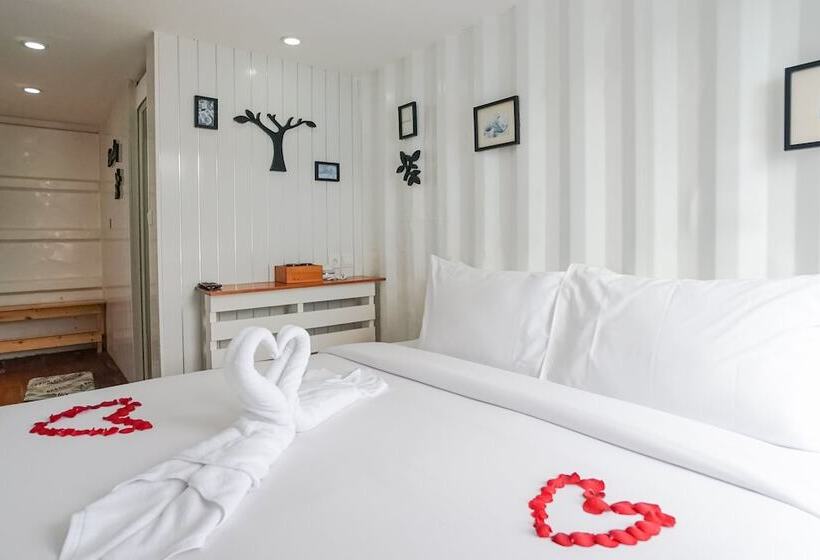 Hotel Container Smart Stay