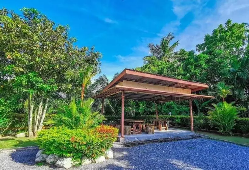 هتل Panita Resort