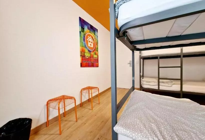 Общежитие Arc House Barcelona