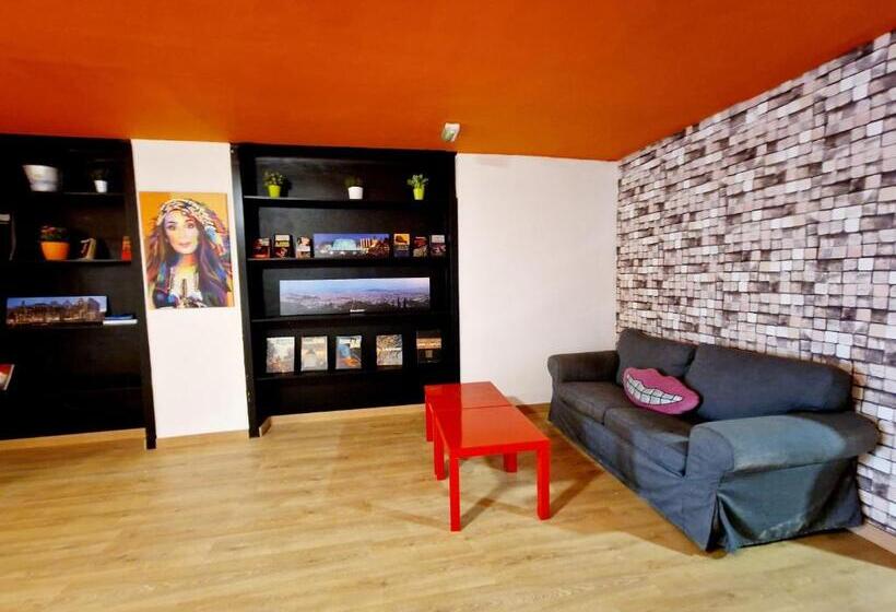 هاستل Arc House Barcelona