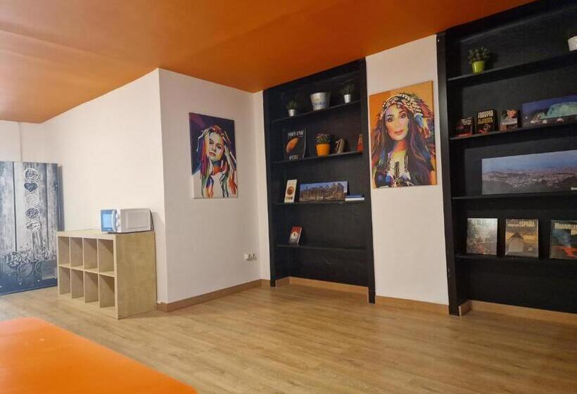 هاستل Arc House Barcelona