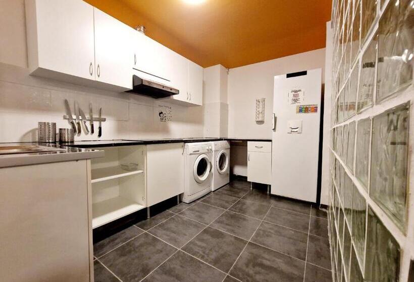 هاستل Arc House Barcelona