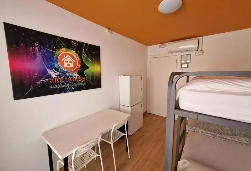 Общежитие Arc House Barcelona