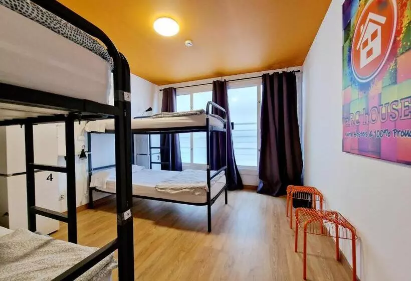 Общежитие Arc House Barcelona