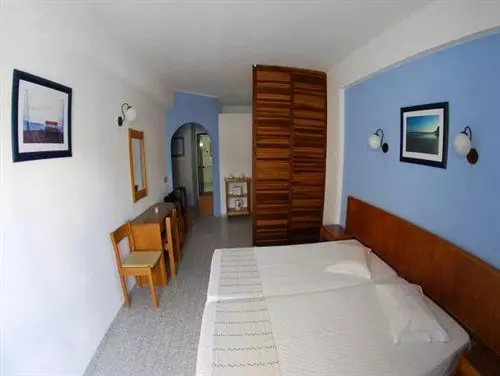 Apartamentos Novorosamar