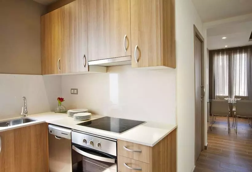 Barcelona Apartment Milà
