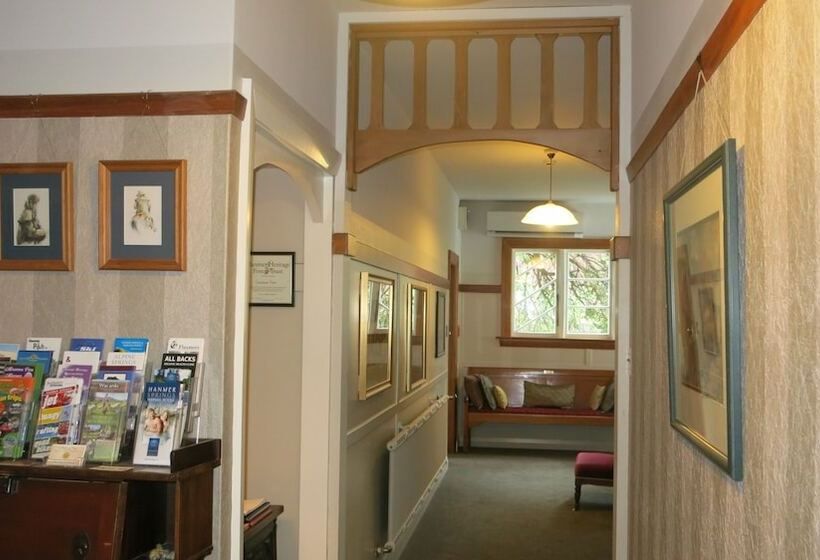 צימר Cheltenham House