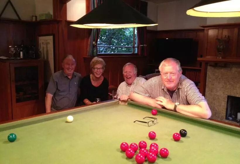 Bed and Breakfast Cheltenham House