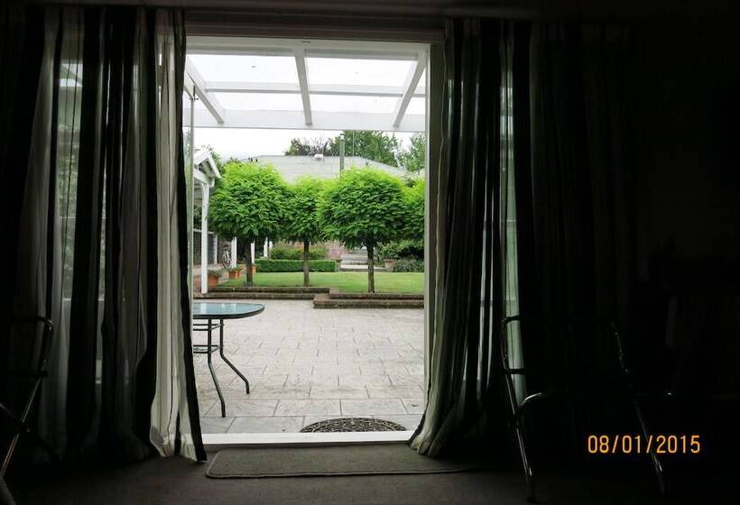 צימר Cheltenham House