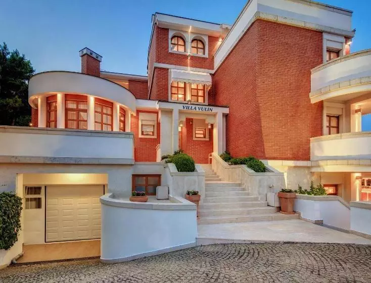Boutique Hotel Villa Vulin