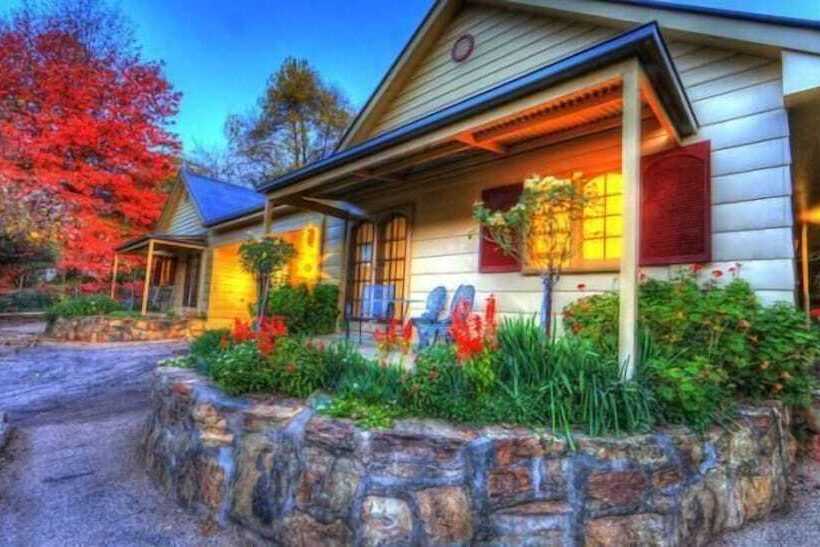 Chestnut Tree Holiday Units