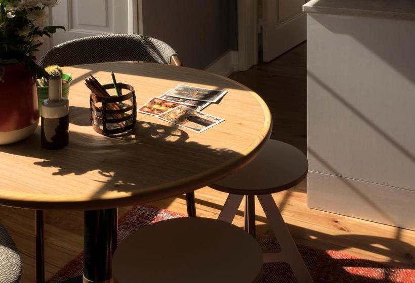 Flattered To Be In Tomar