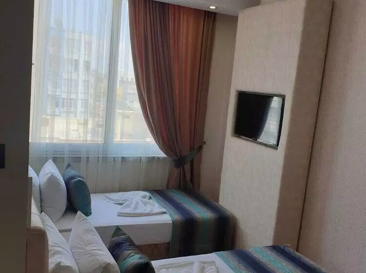 酒店 Grand Boss Suit