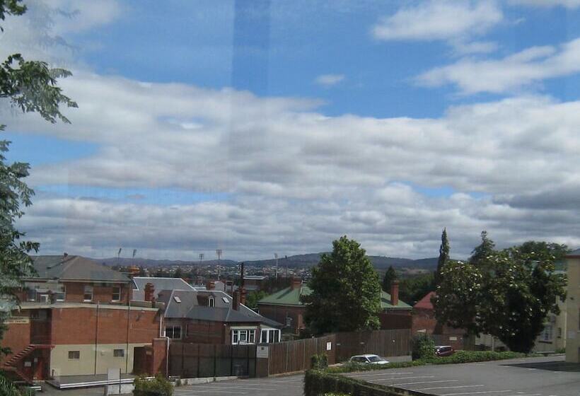 Hi George Bed & Breakfast