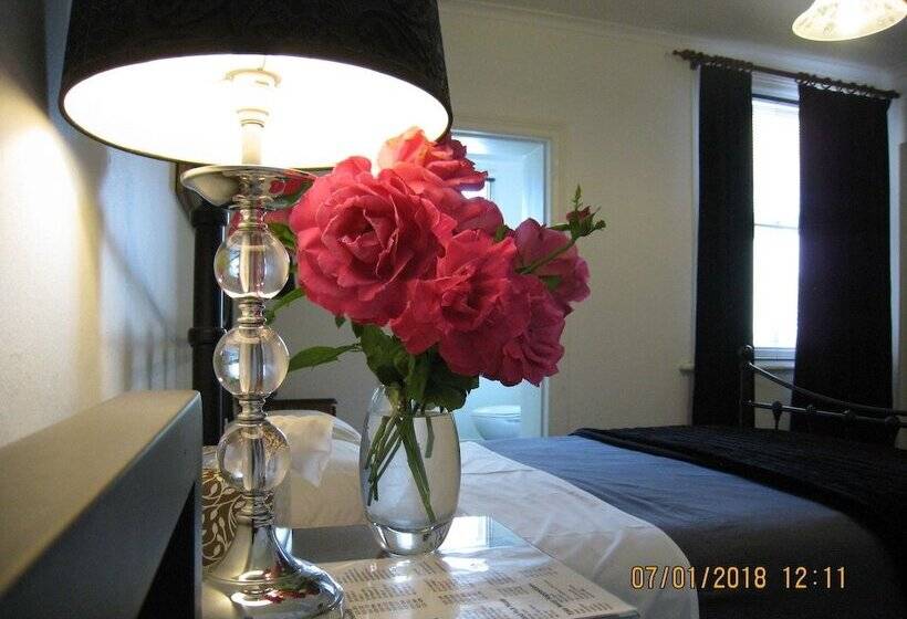 Hi George Bed & Breakfast