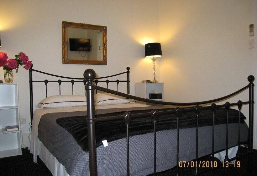 Hi George Bed & Breakfast