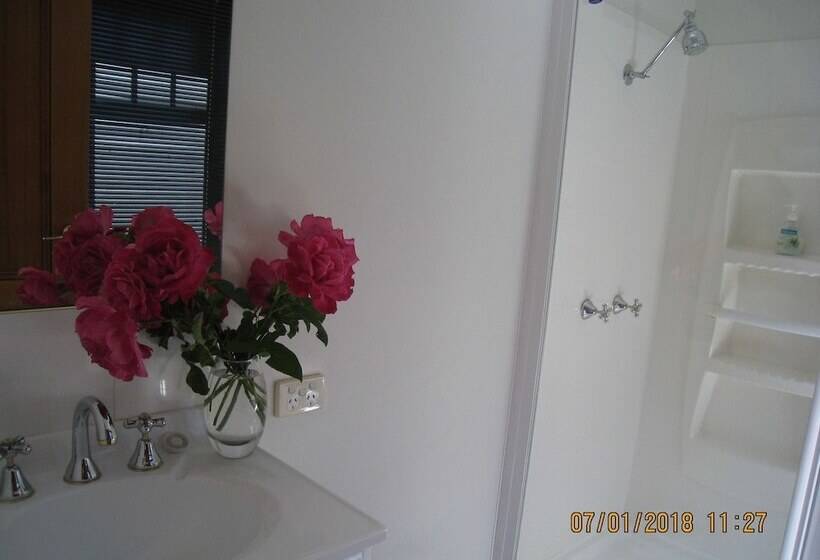 Hi George Bed & Breakfast