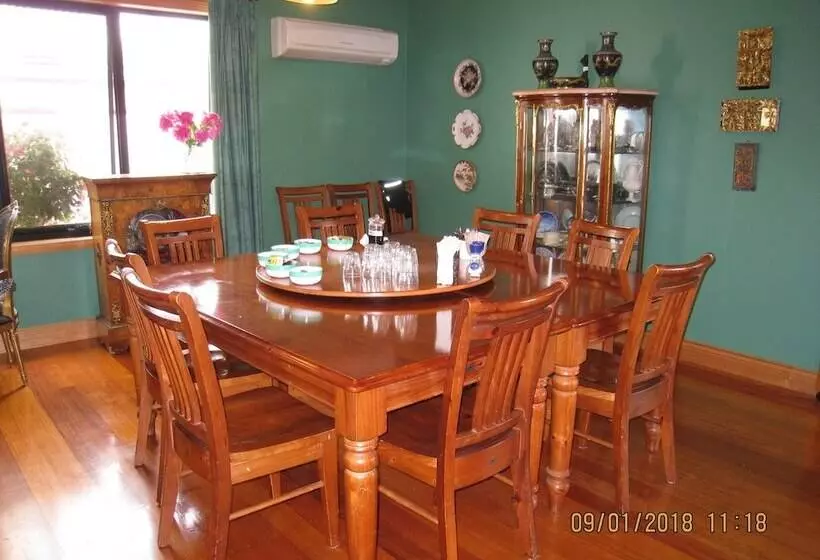 Hi George Bed & Breakfast