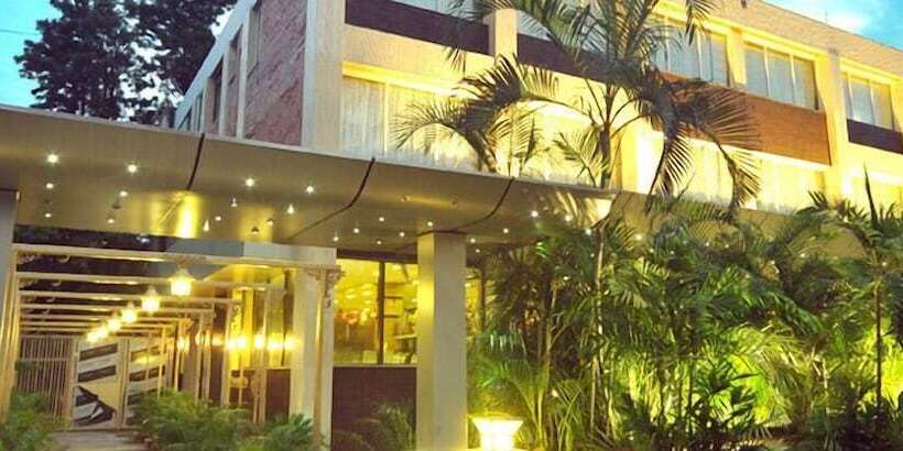 Отель Aquamarine