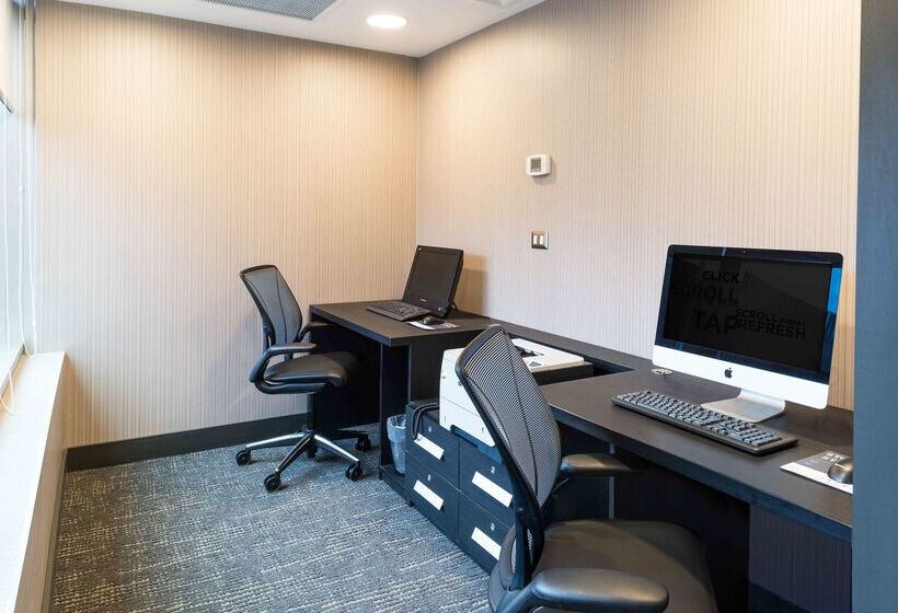 ホテル Hilton Garden Inn Iquique