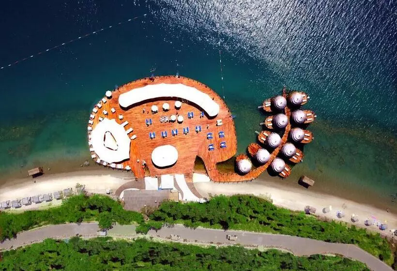 هتل La Blanche Island Bodrum