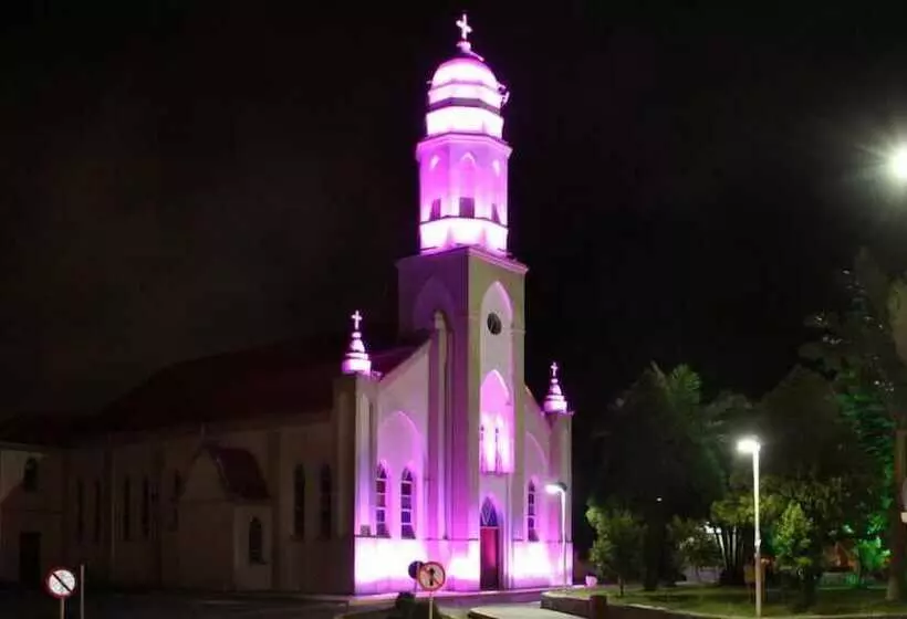 בית מלון כפרי Miotto Executive