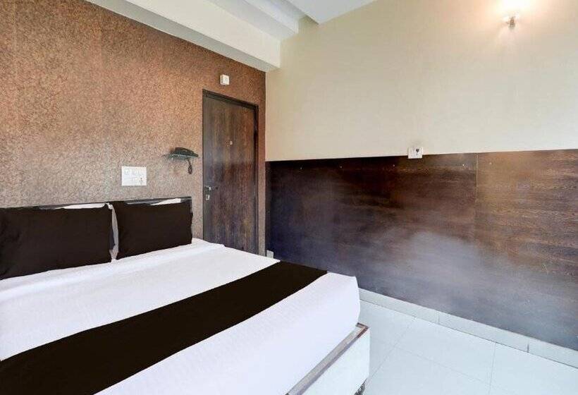 酒店 Super Townhouse Oak Madhapur Nera Regency