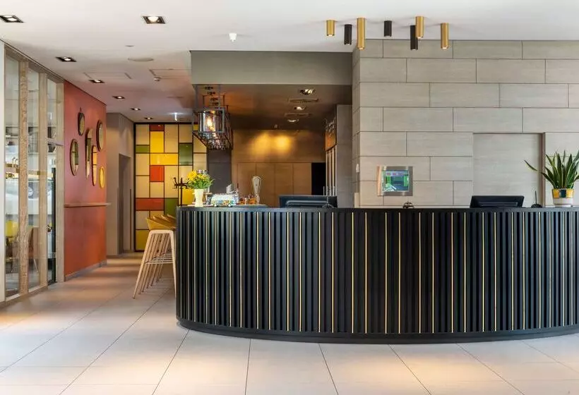 酒店 Vienna House Easy By Wyndham Osnabrück & Apartments