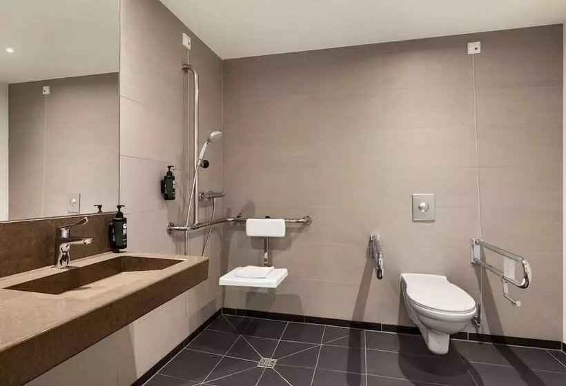 酒店 Vienna House Easy By Wyndham Osnabrück & Apartments