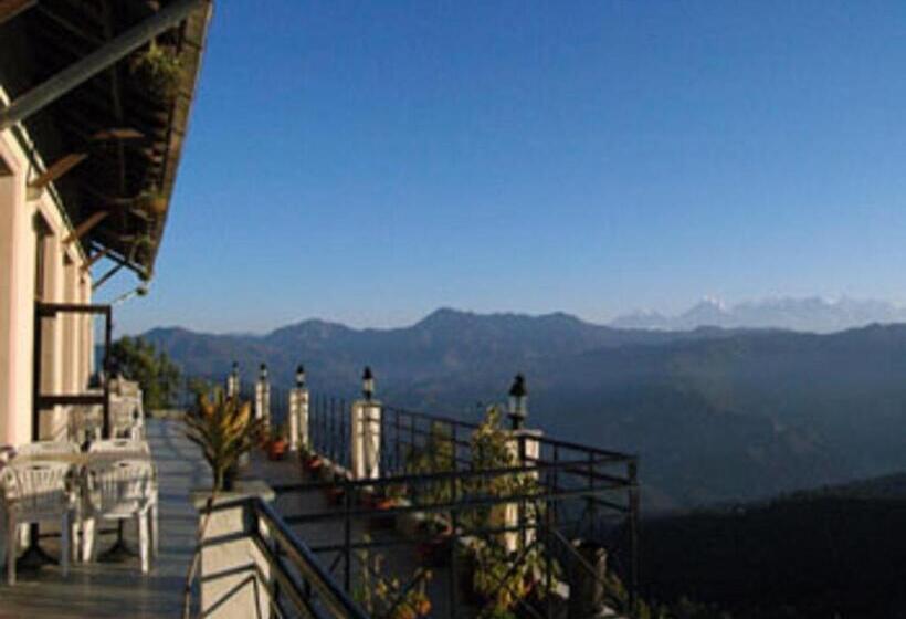 בית מלון כפרי Woodsvilla Resort