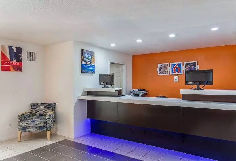 Motel 6mcalester, Ok