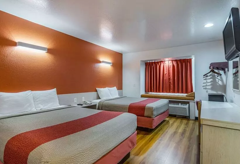 Motel 6mcalester, Ok