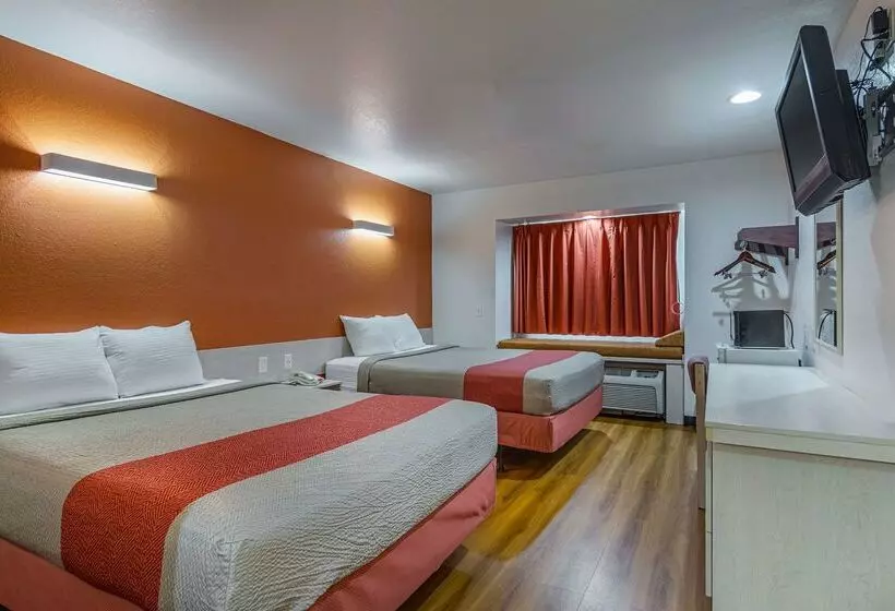 Motel 6mcalester, Ok