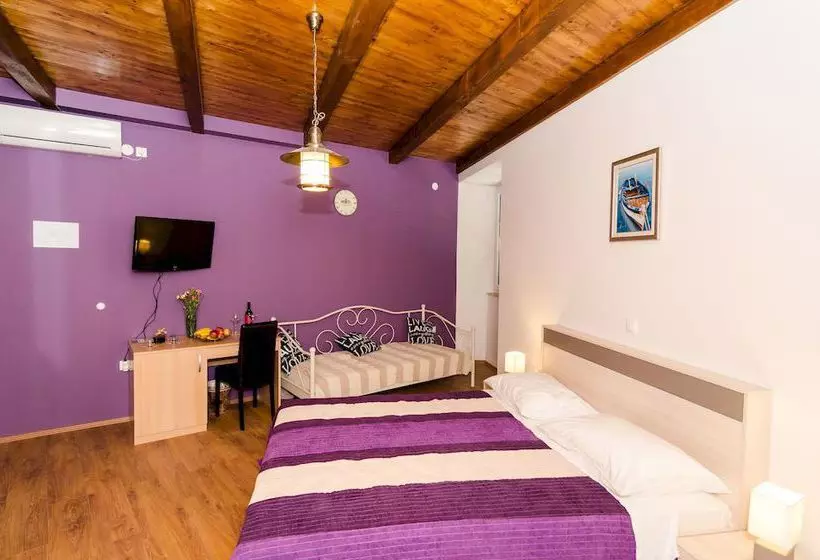 ペンション Rooms Cavtat Old Town